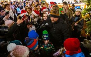 Odpalenie choinki na Jarmarku Bożonarodzeniowym w Katowicach (2024) (6)