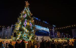 Odpalenie choinki na Jarmarku Bożonarodzeniowym w Katowicach (2024) (7)