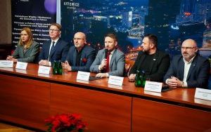 Konferencja Metropolitalna Wigilia dla Samotnych 2024 (9)