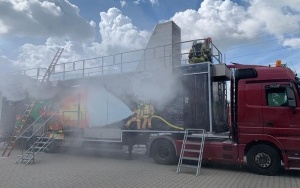 Szkolenie strażaków z Katowic. Wykorzystali specjalistyczny trenażer (7)