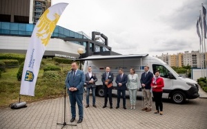 Biblioteka Śląska z Mobilnym Centrum Digitalizacji (3)