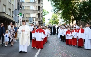 Boże Ciało 2022 w Katowicach-Śródmieściu (18)