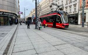 Wypadek tramwajów przed Galerią Katowicką - ulica 3 Maja (3)
