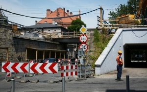 Remont wiaduktu kolejowego nad ulicą Lwowską w Katowicach (1)