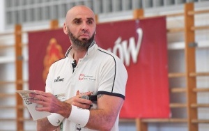 Marcin Gortat Camp na Stadionie Śląskim. Na parkiecie 140 dzieci  (2)