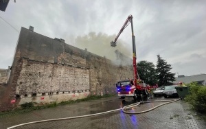 Pożar pustostanu w Będzinie [05.07.2022] (3)