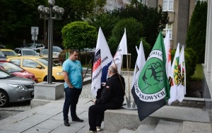 Akcja protestacyjna w siedzibie PGG w Katowicach (2)