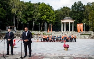 Otwarcie Dużego Kręgu Tanecznego w Parku Śląskim (13)