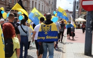 Marsz Autonomii 2022 w Katowicach (4)