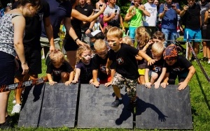 Survival Race w Katowicach. Impreza odbyła się w Dolinie Trzech Stawów (16)