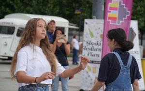 Piknik Siatkarski na rynku w Katowicach (16)