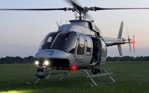 Helikopter nad Spodkiem w Katowicach. Zabezpieczają Mistrzostwa Świata w siatkówce 2022 (4)