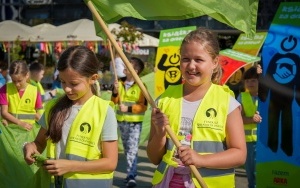 Akcja Książka za drzewo w Katowicach (7)