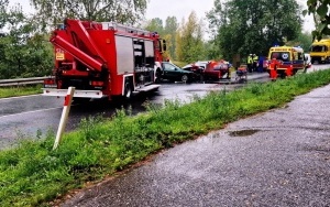 Wypadek na Obrzeżnej Zachodniej w Katowicach (2)