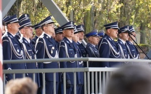 Uroczystość ślubowania nowych policjantów w Oddziale Prewencji Policji w Katowicach (8)