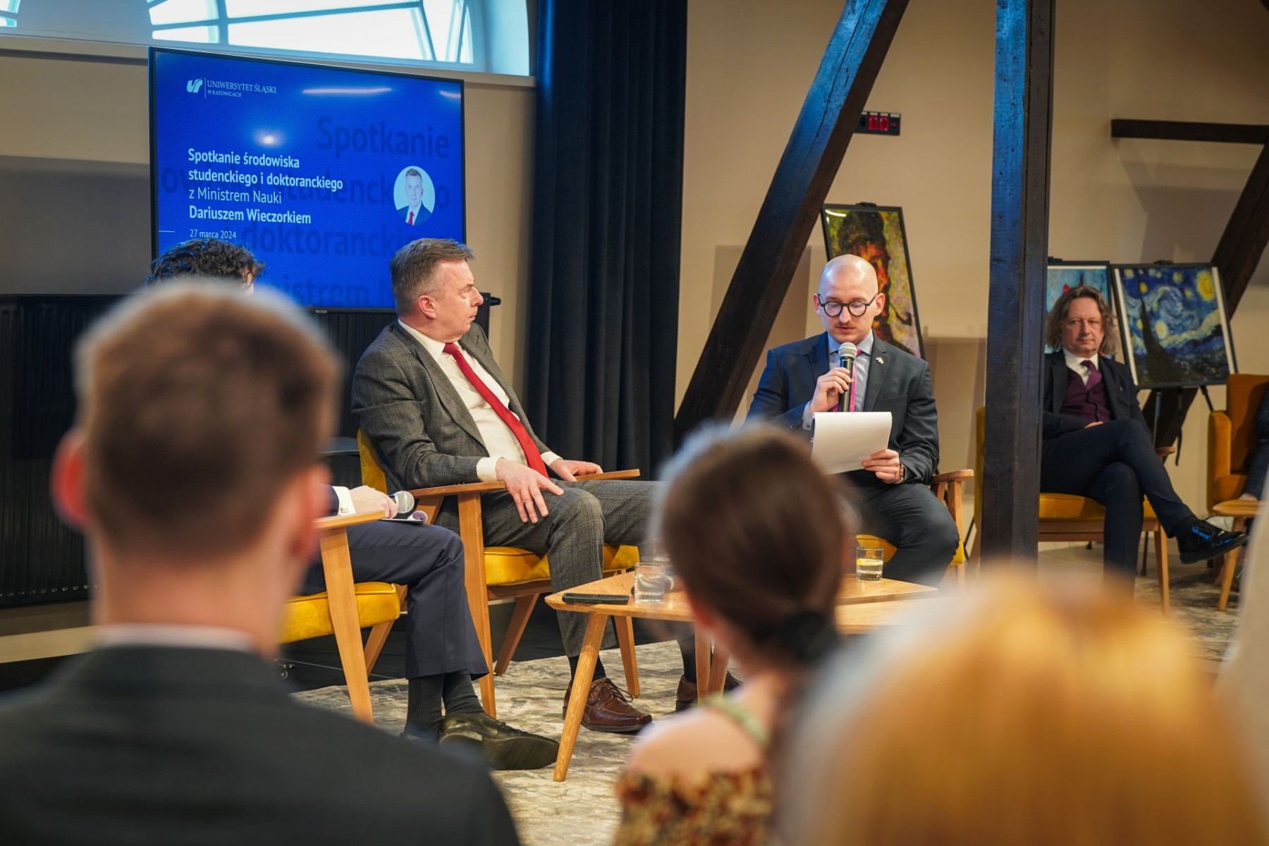 minister nauki w Katowicach w czasie spotkania ze studentami i doktorantami