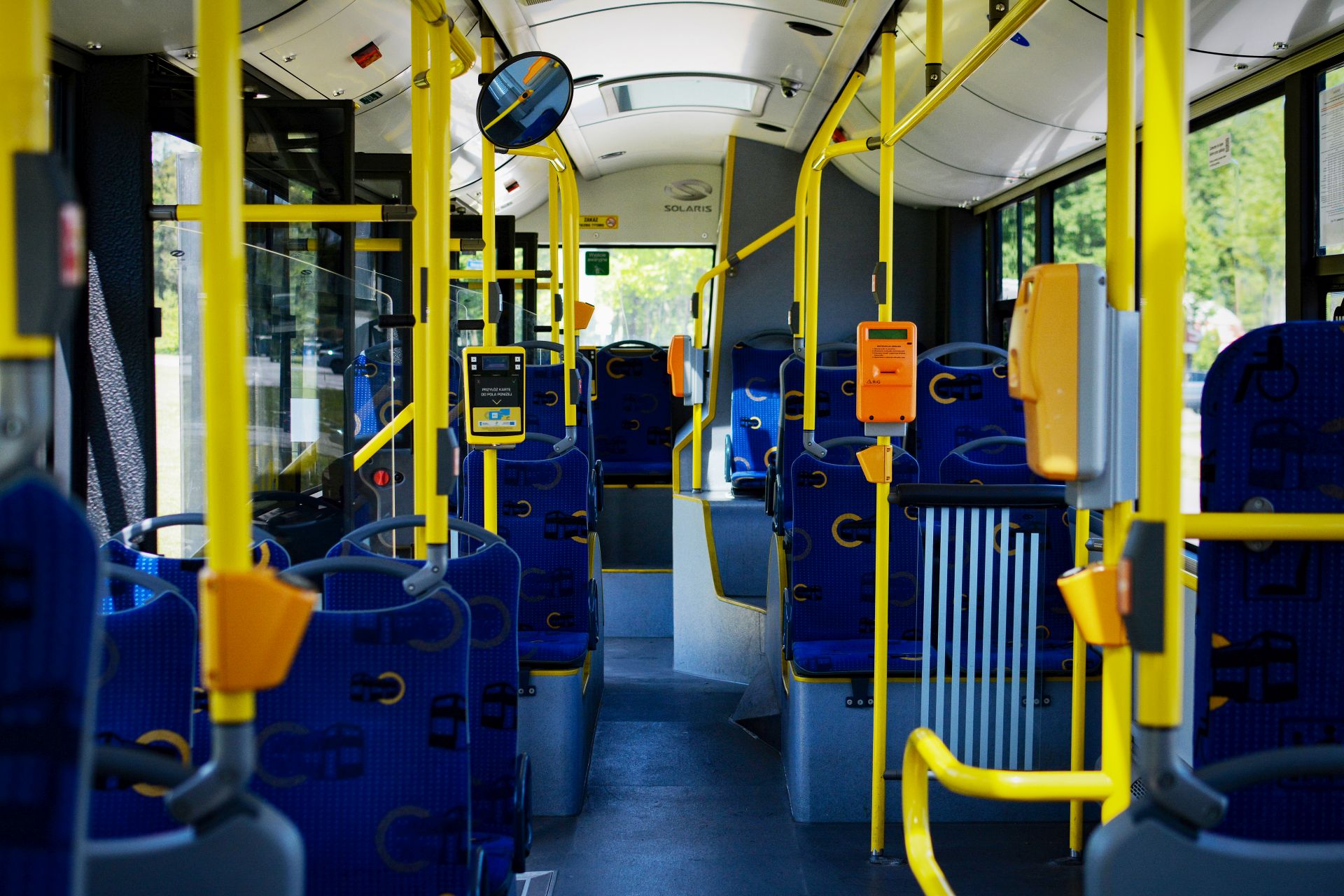 Wnętrze autobusu