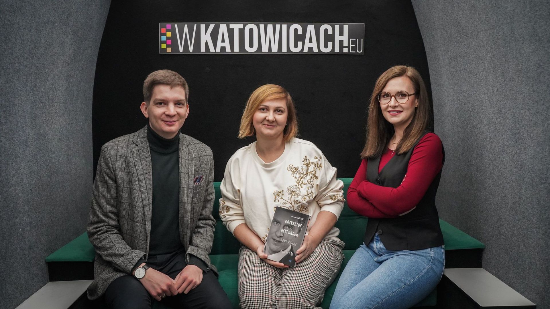 Dziennikarze portalu WKATOWICACH.eu i Magdalena Kędzierska-Zaporowska w Katobusie