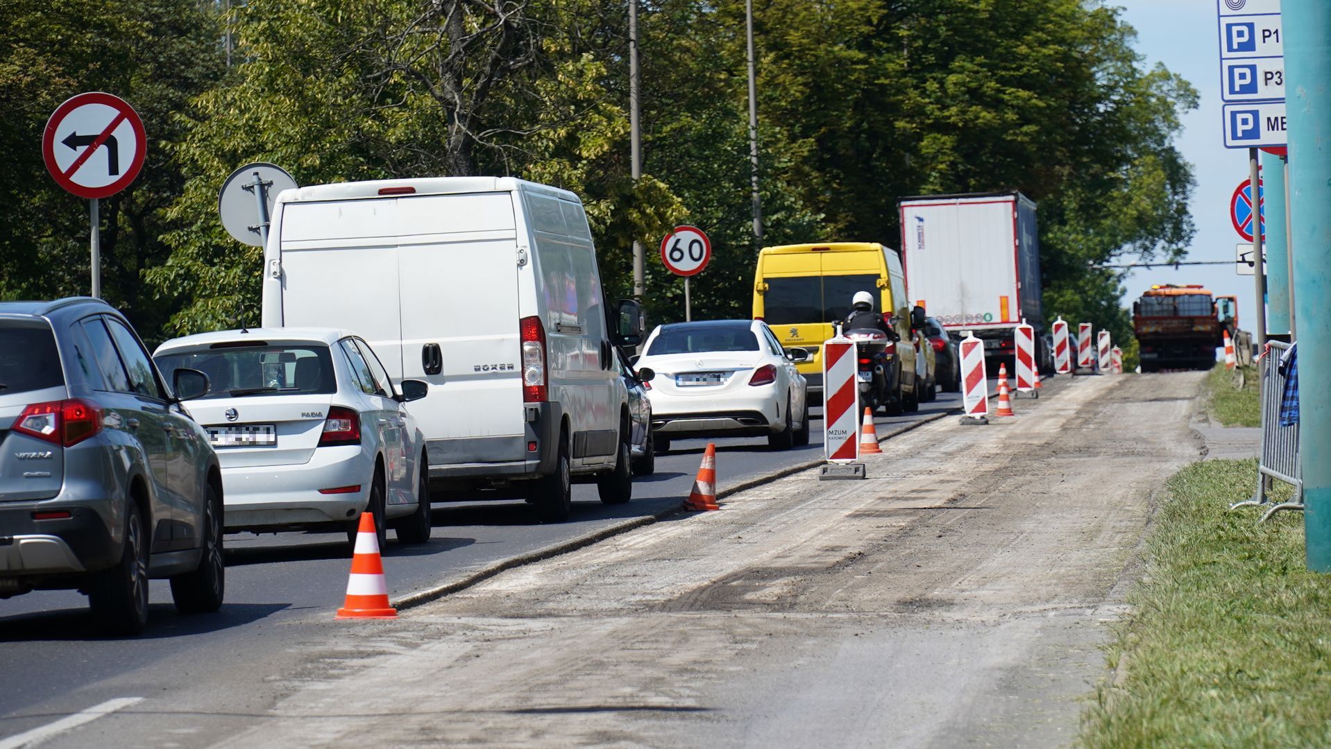 Fot. Olga Krzyżyk/WKATOWICACH.eu. Rozpoczął się remont na ulicy Chorzowskiej w Katowicach